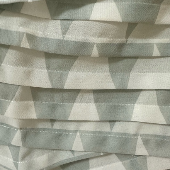 Armani Exchange mini skirt in chiffon low rise - Picture 4 of 4